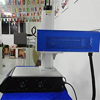 Компактный лазерный маркер CO2
